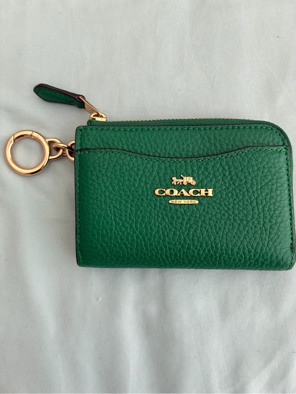 Coach Green Pebbled Leather Zip Card Wallet with Gold Logo - Picture 2 of 4